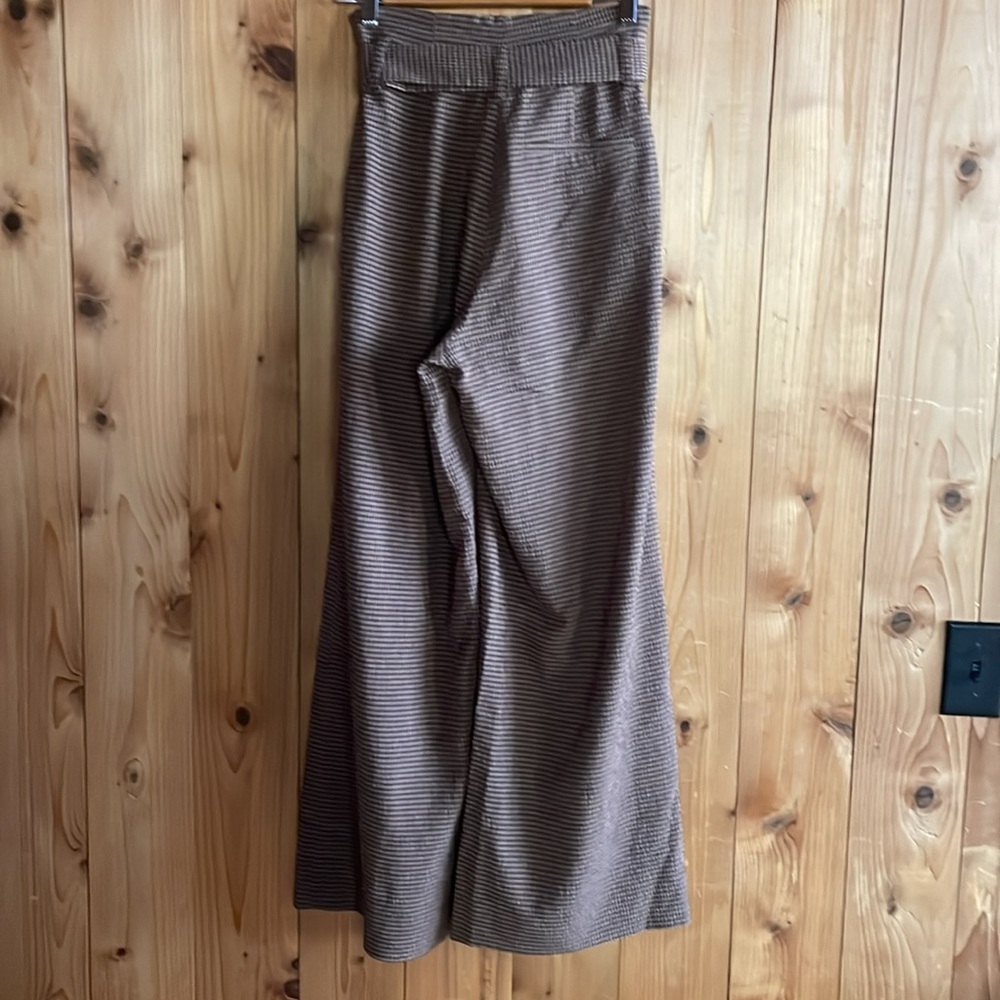 Nanushka High Waisted Check Crop Paperbag Pants - Picture 6 of 9